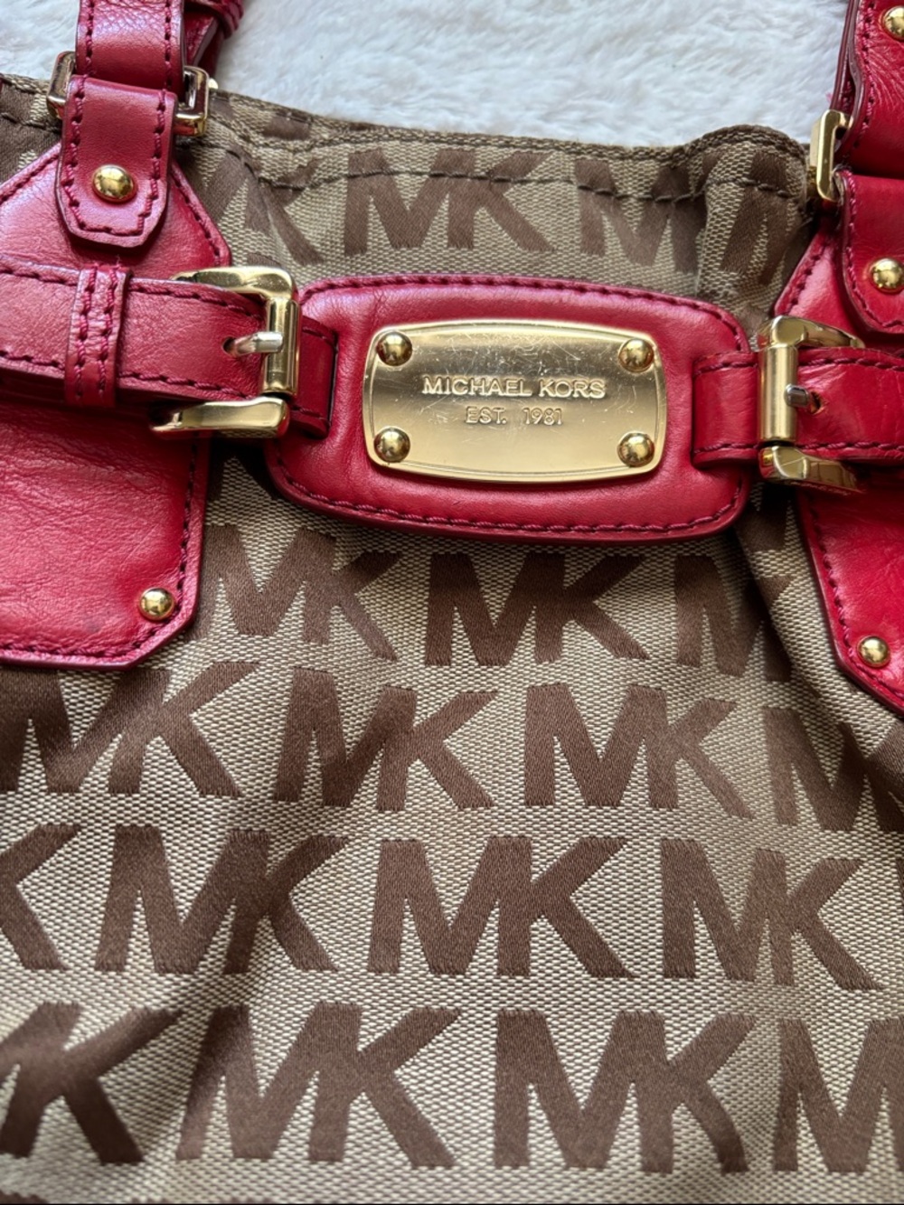 Michael Kors Red Trim Signature MK Shoulder Bag With Handles - Picture 2 of 15